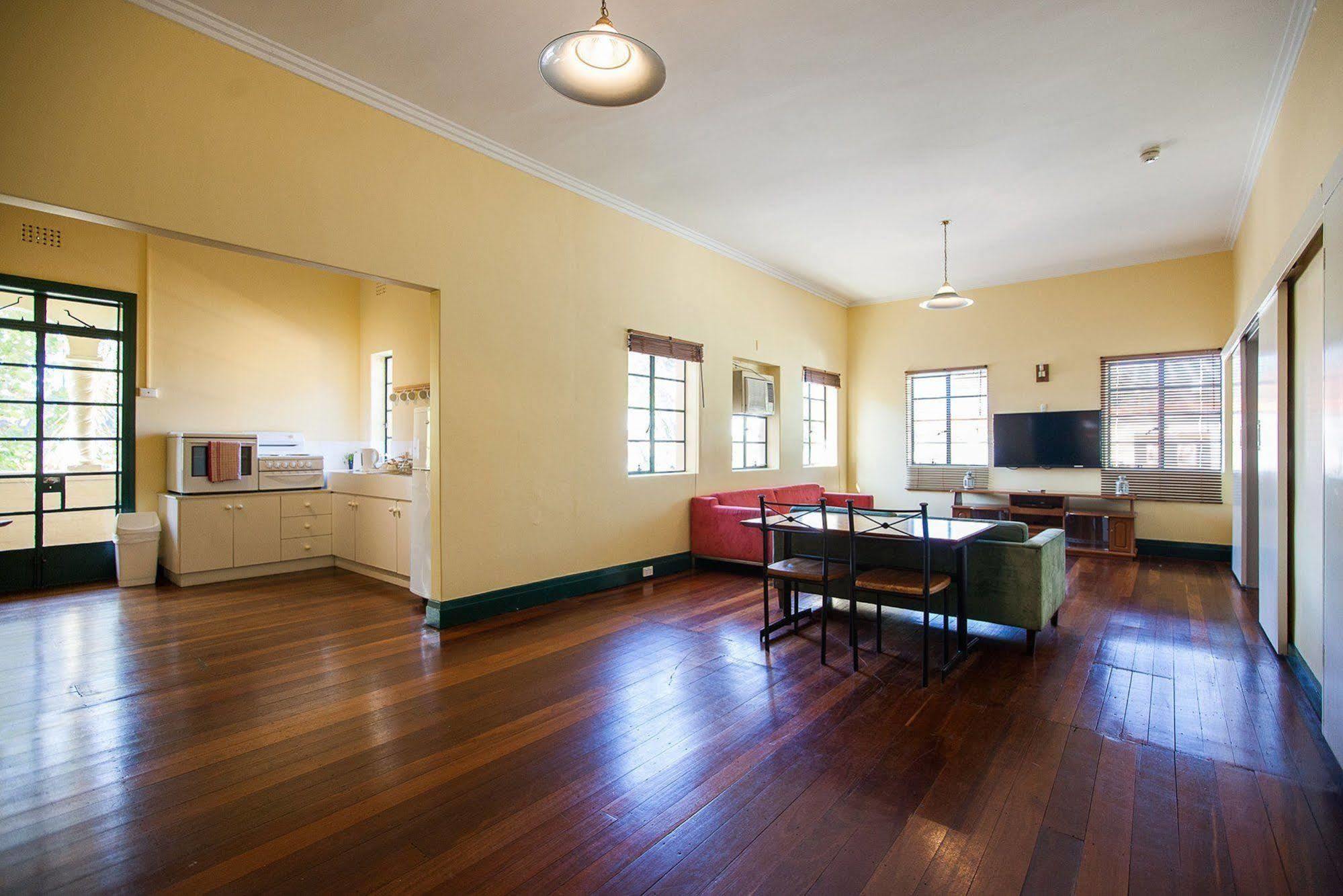 Captain Stirling Hotel Перт Экстерьер фото